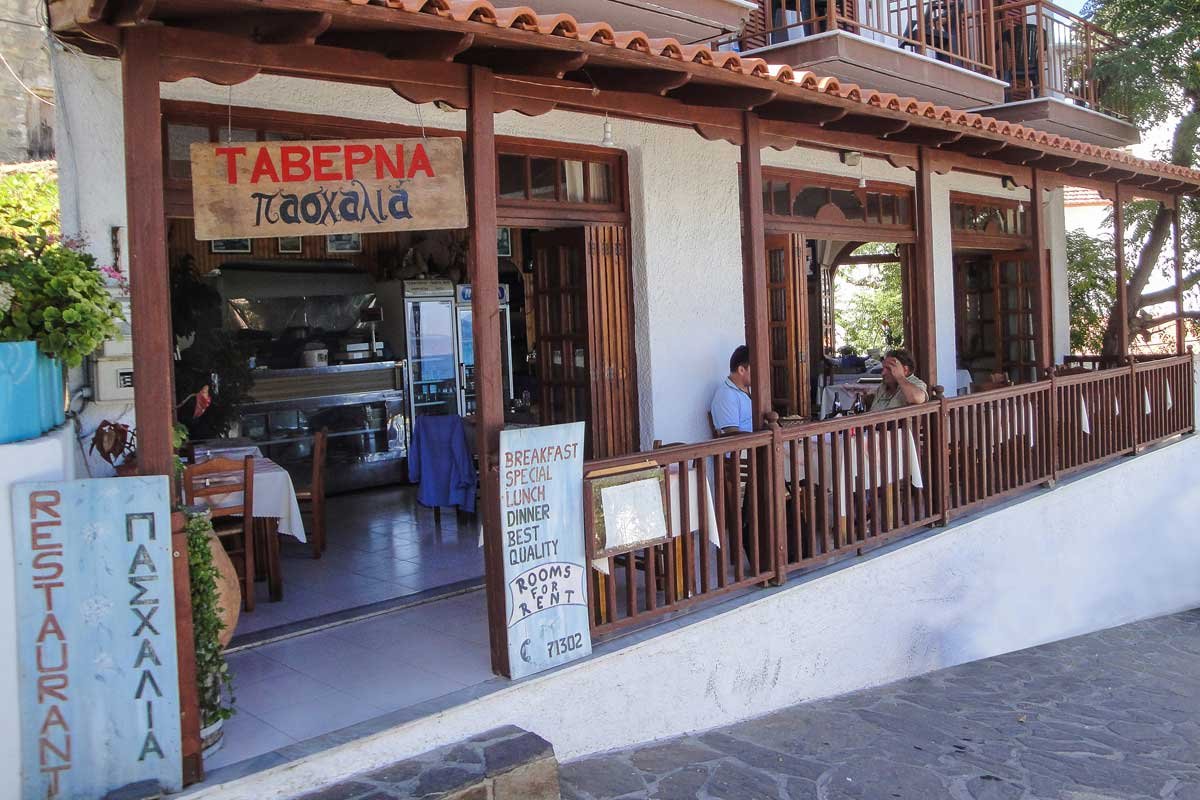 Πασχαλιά restaurant in Evdilos, Greece