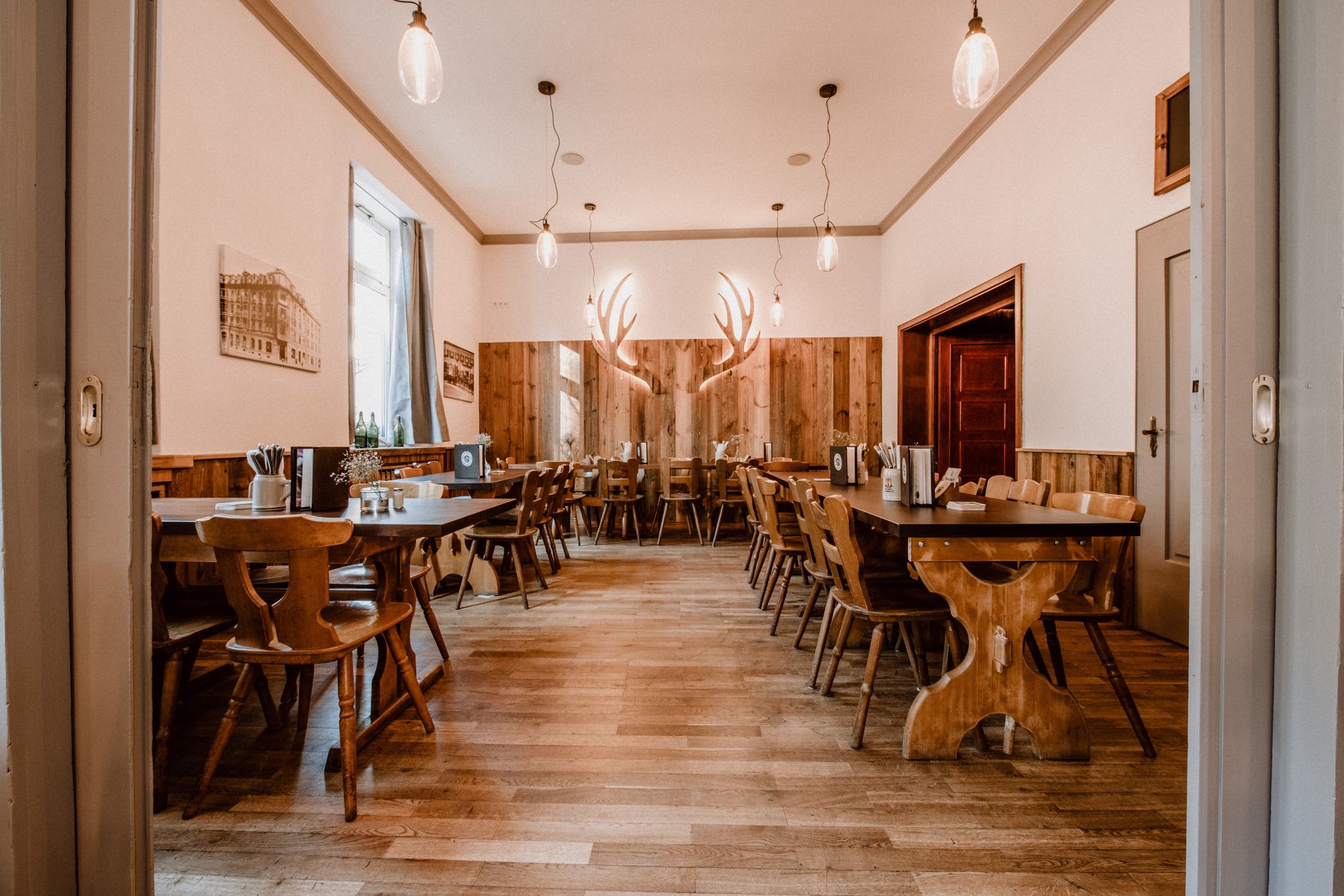 Wirtshaus Hohenwart, Restaurant in Munich