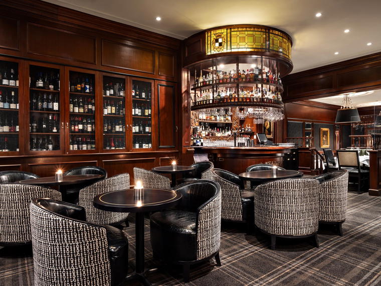Hy's Encore, Vancouver, Canada
