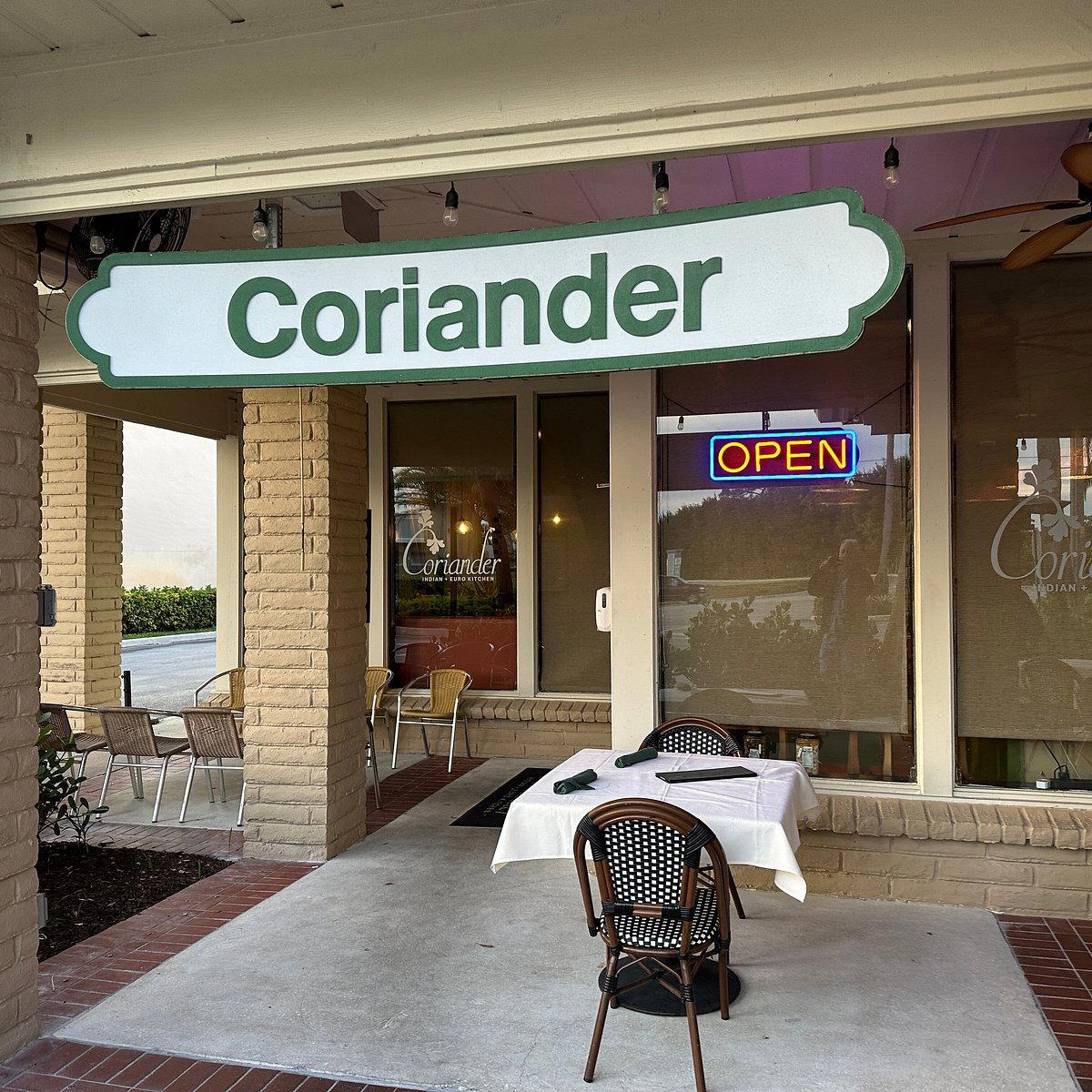 Coriander, Golf, United States
