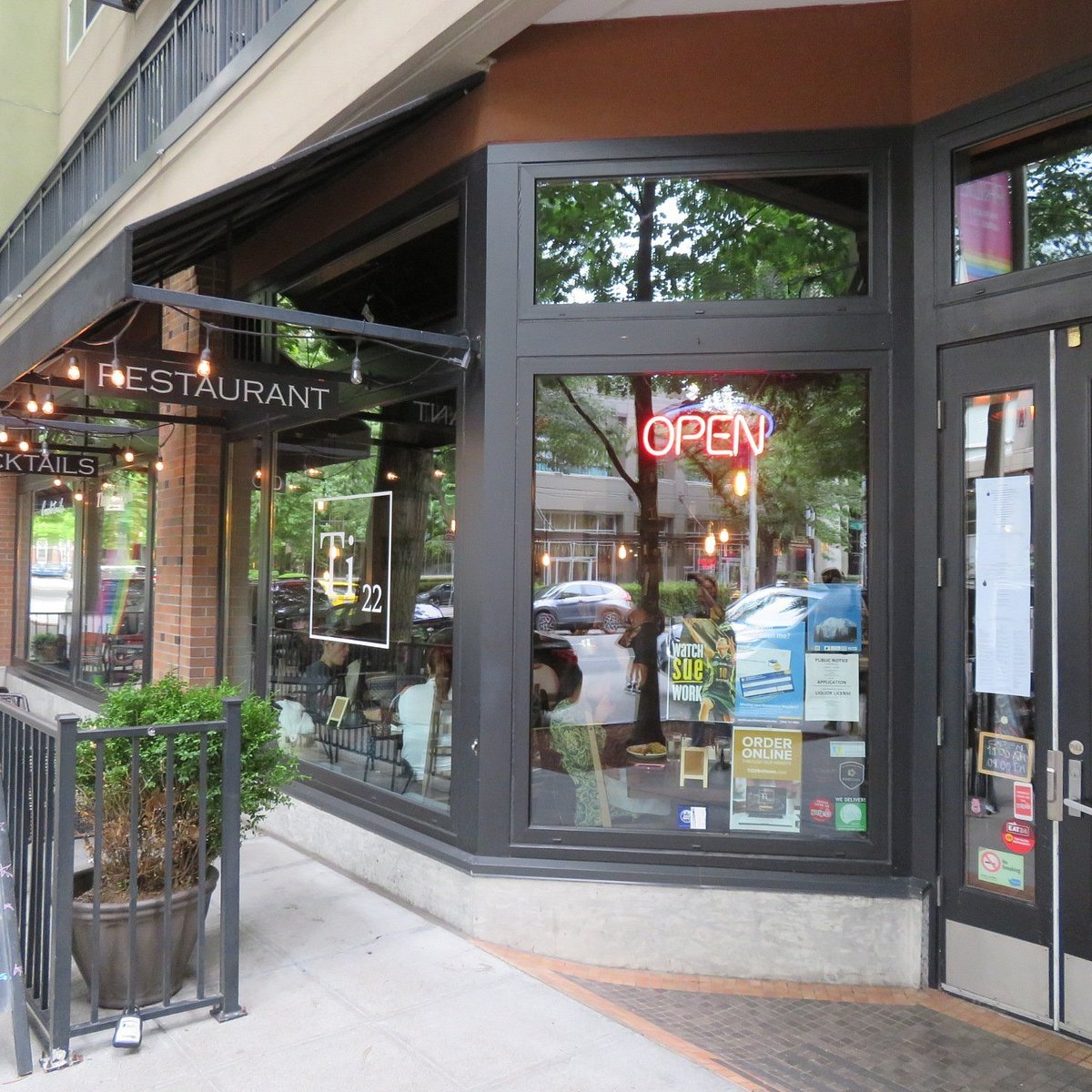 Ti22, Seattle, United States
