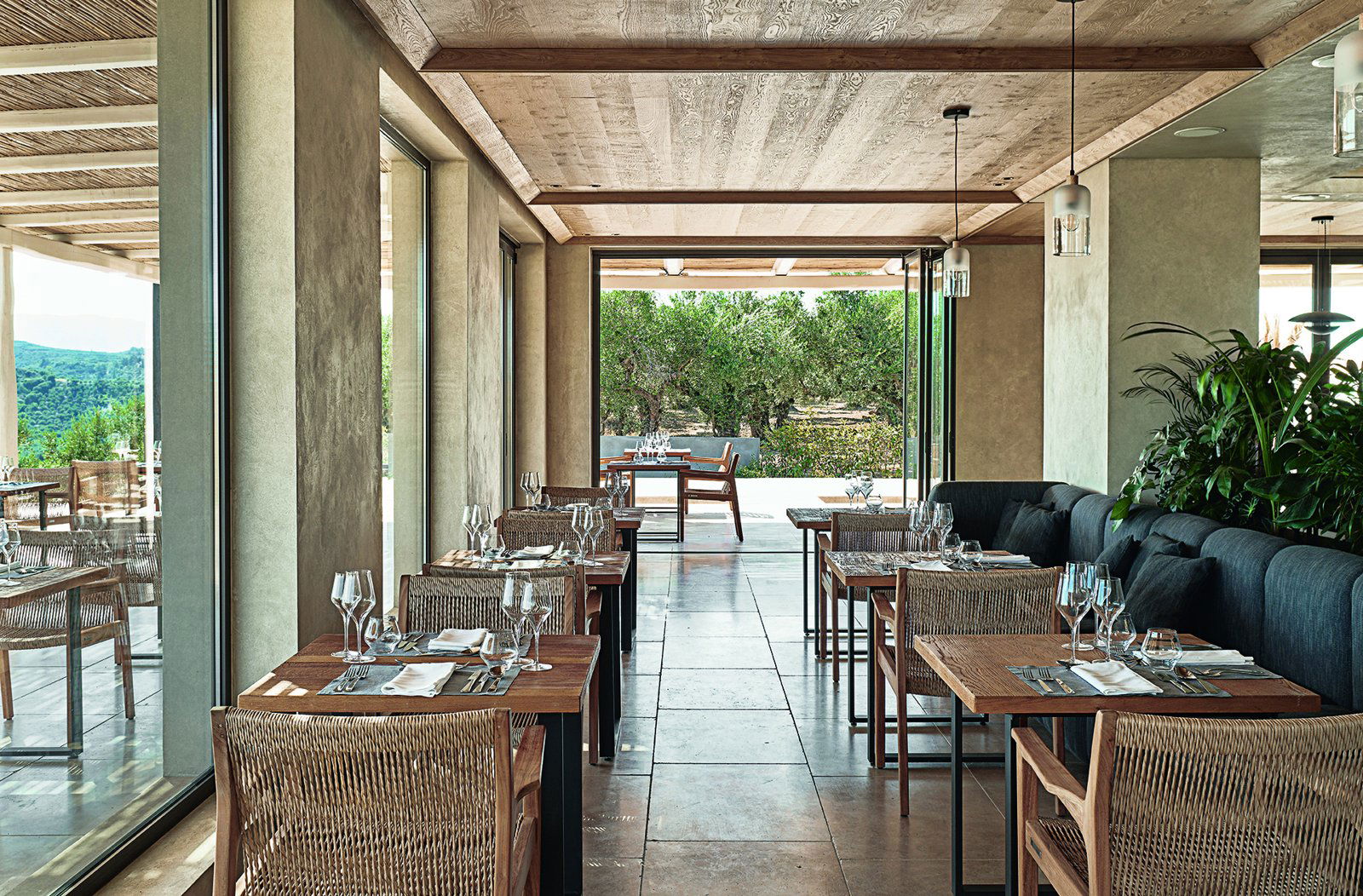 Flow Dine & Wine, Restaurant in Zakynthos
