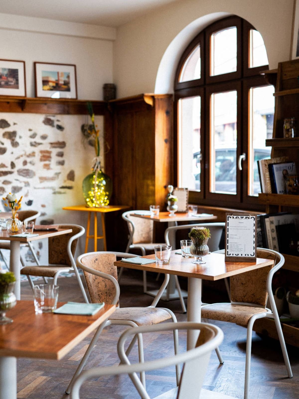 BISTRO by Foreign Local