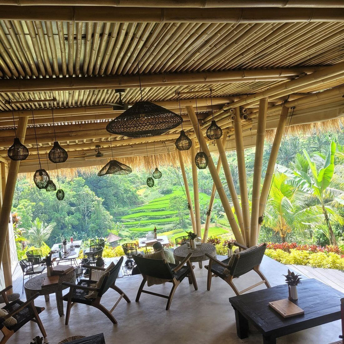 Camaya Terrace Restaurant, Restaurant in Selat