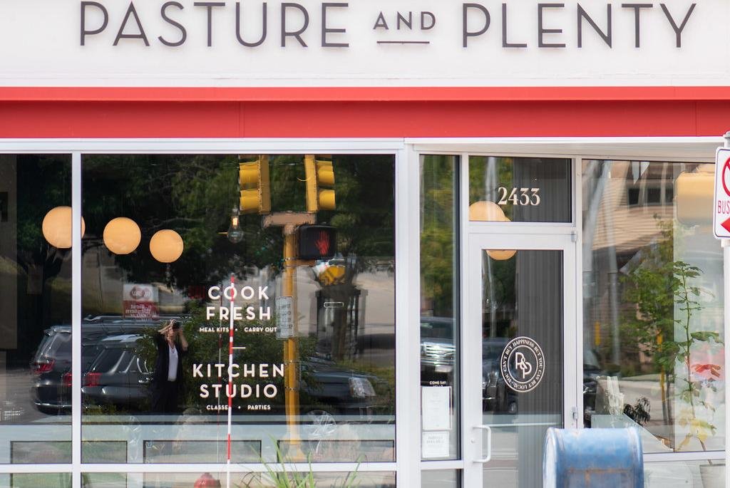 Pasture and Plenty, Restaurant in Madison