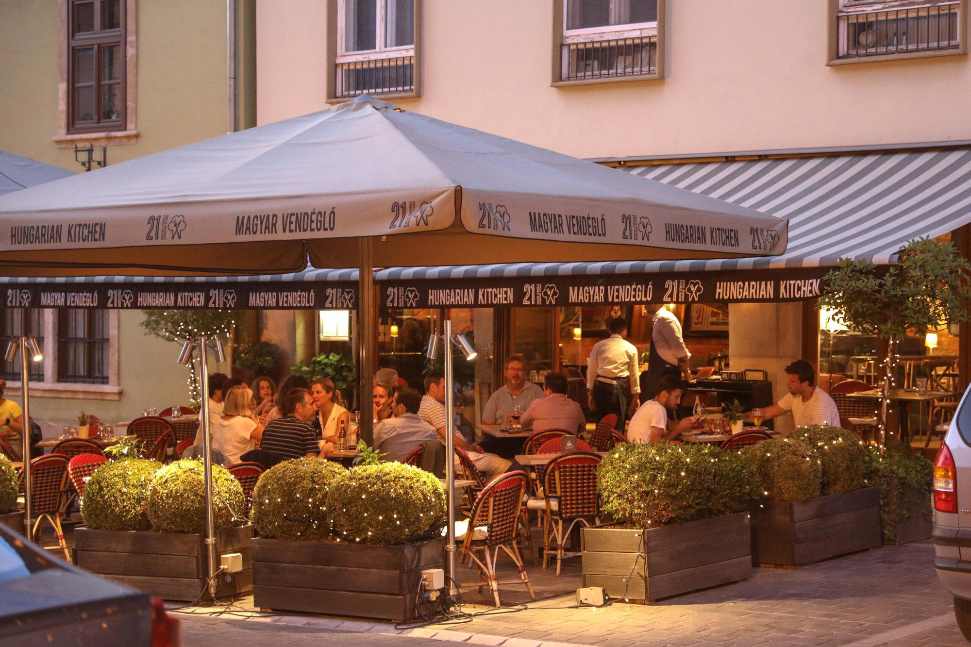 21 Restaurant restaurant in Budapest, Hungary
