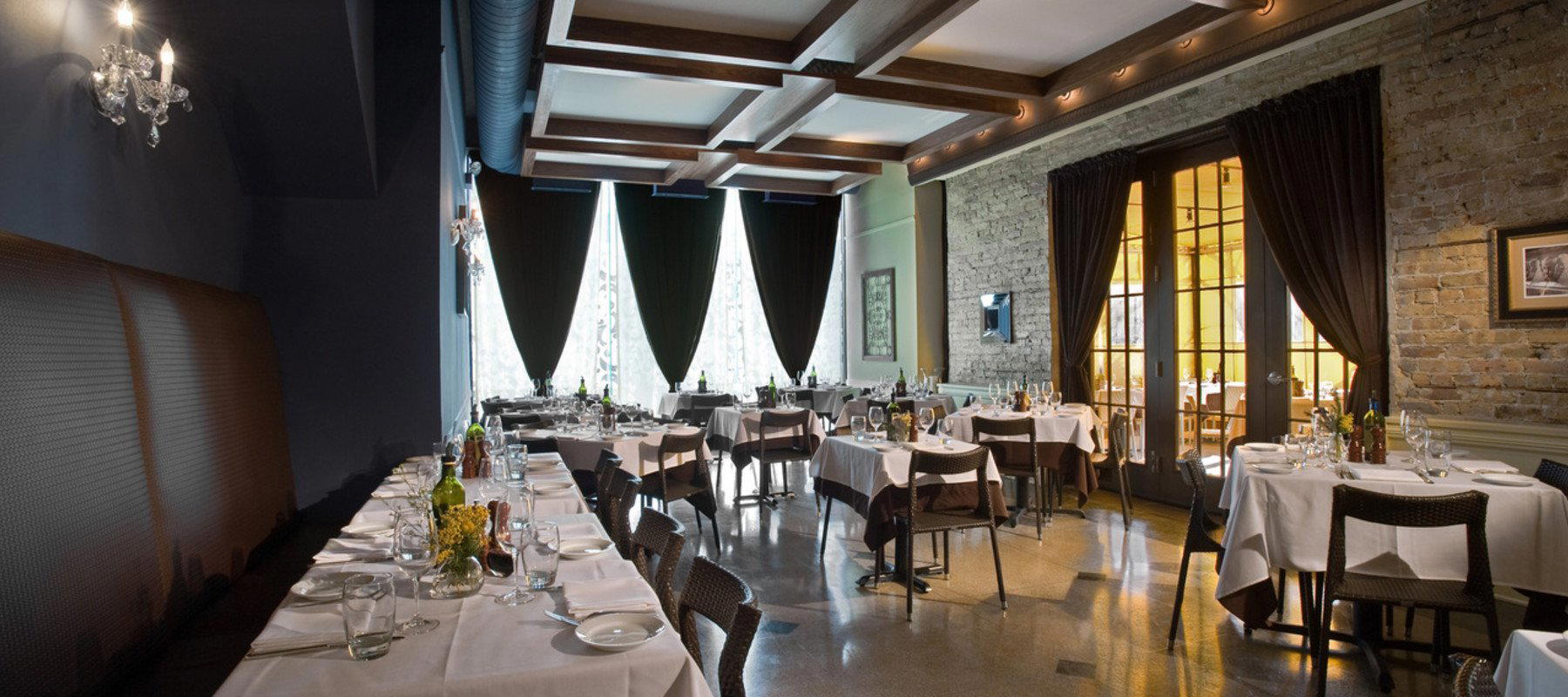 Piccolo Sogno restaurant in Chicago, United States