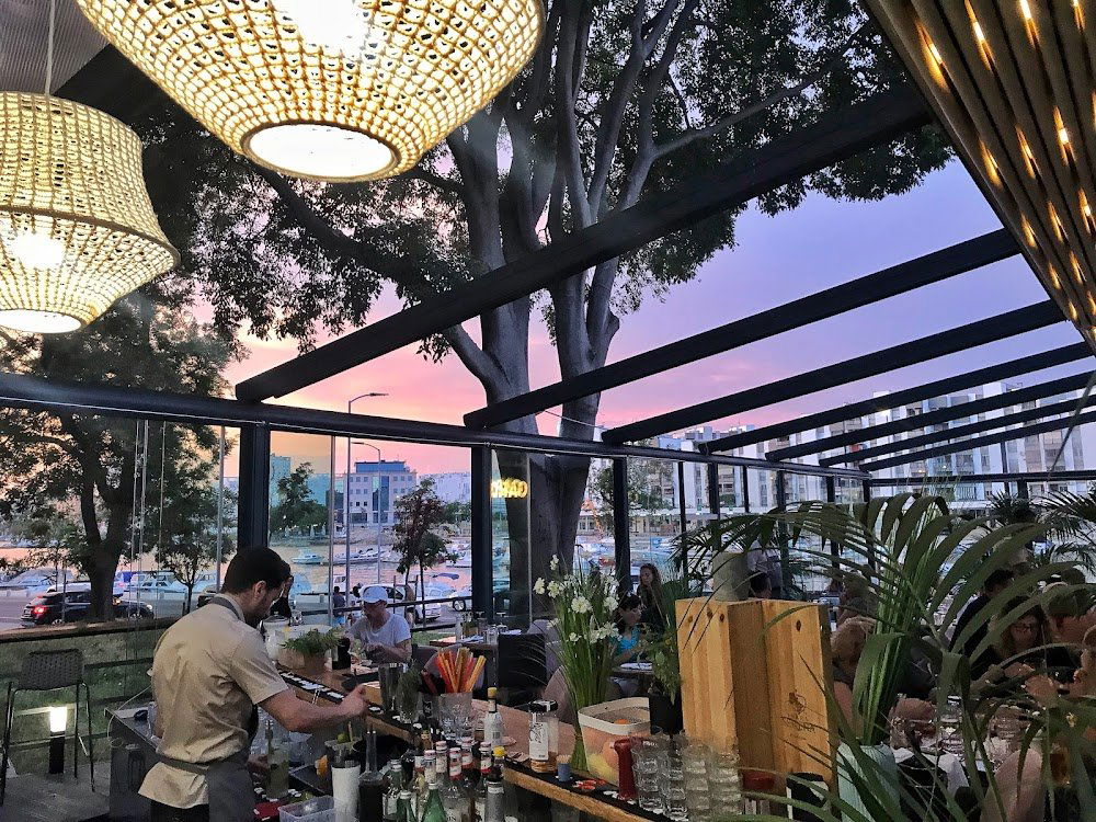 Butler Gourmet&Cocktails Garden, Restaurant in Zadar