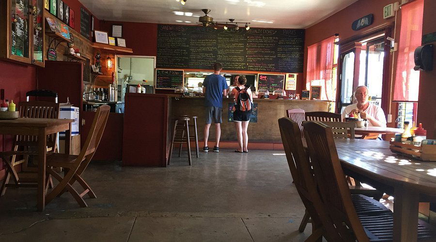 Rebel Kitchen, Restaurant in Kealakekua