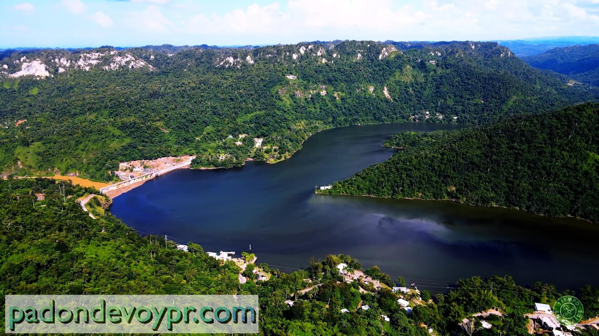 Lago Dos Bocas restaurant in Arecibo, Puerto Rico