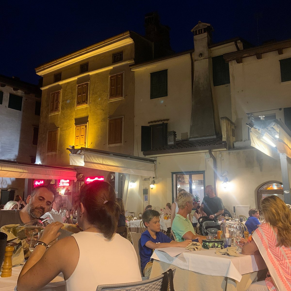 Savial, Restaurant in Grado