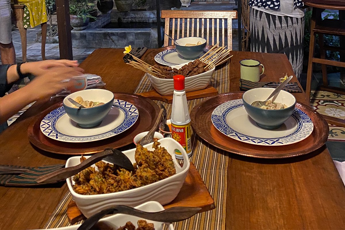 Intimate Dining Experience