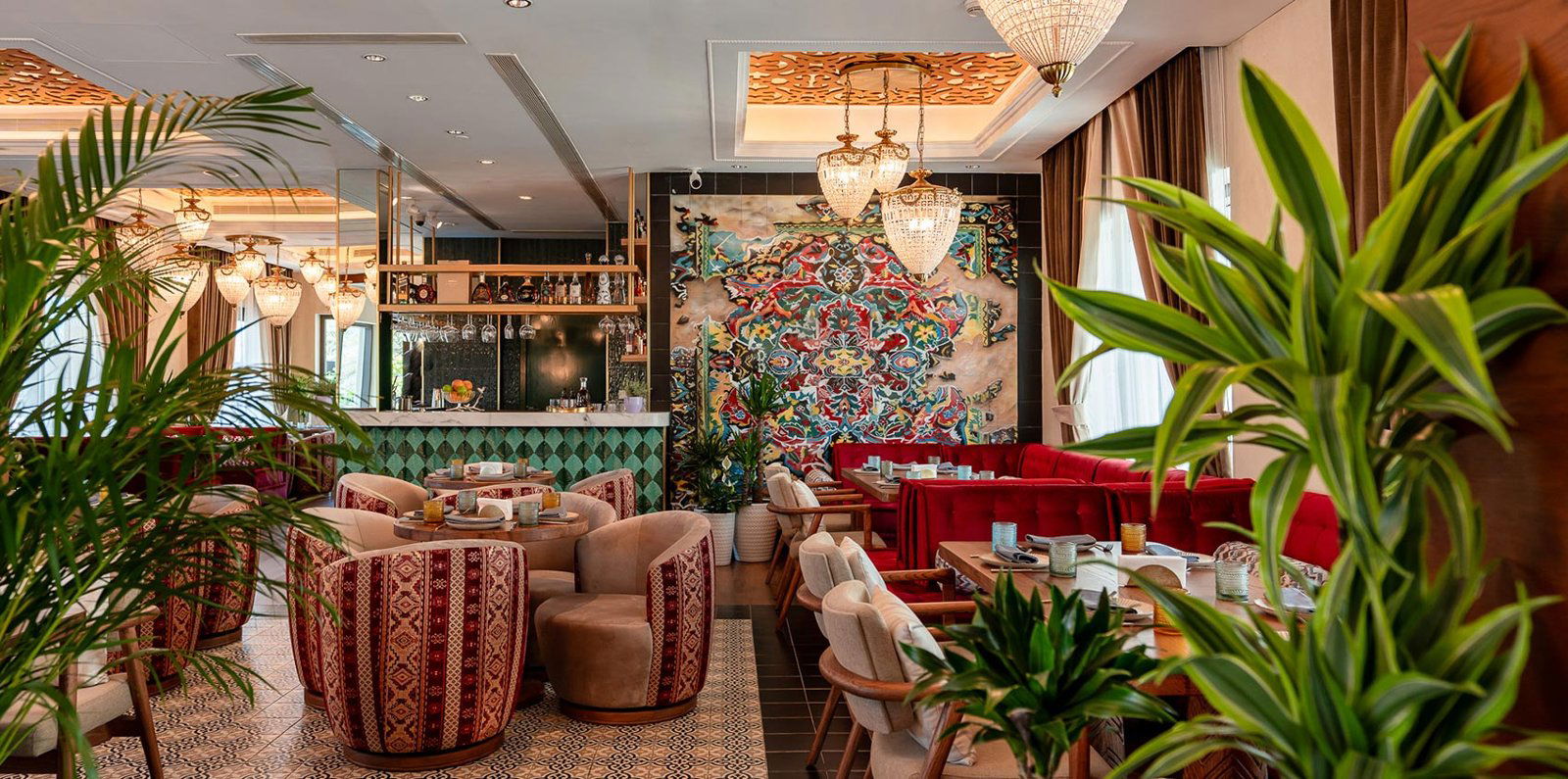 Grand ZOR, Restaurant in Dubai