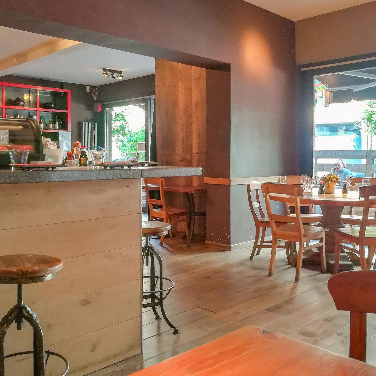 Zaowang restaurant in Antwerp, Belgium