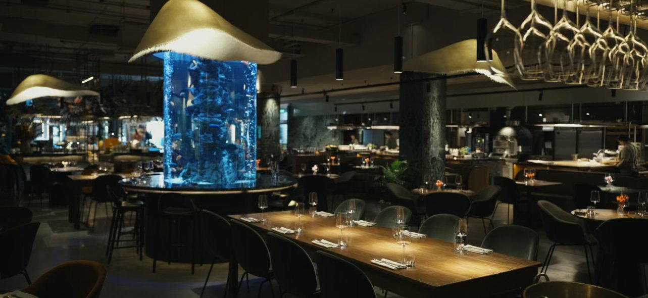 Sea Signora, Milan, Italy
