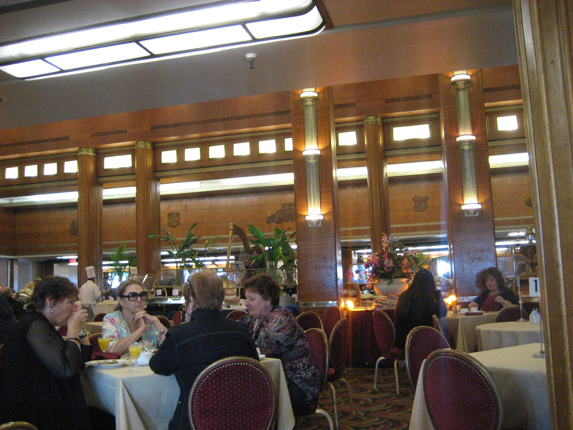 Sir Winston's Aboard The Queen Mary restaurant in Long Beach, United States