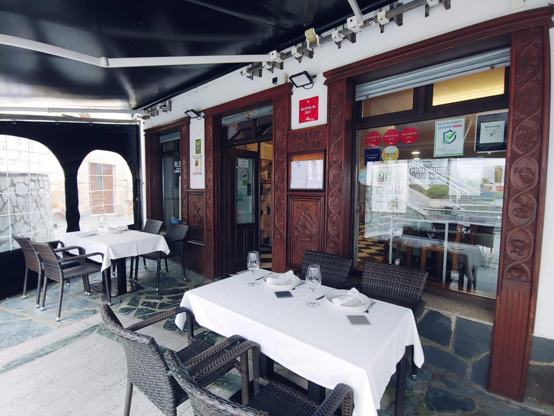 Mesón El Centro restaurant in Puerto de Vega