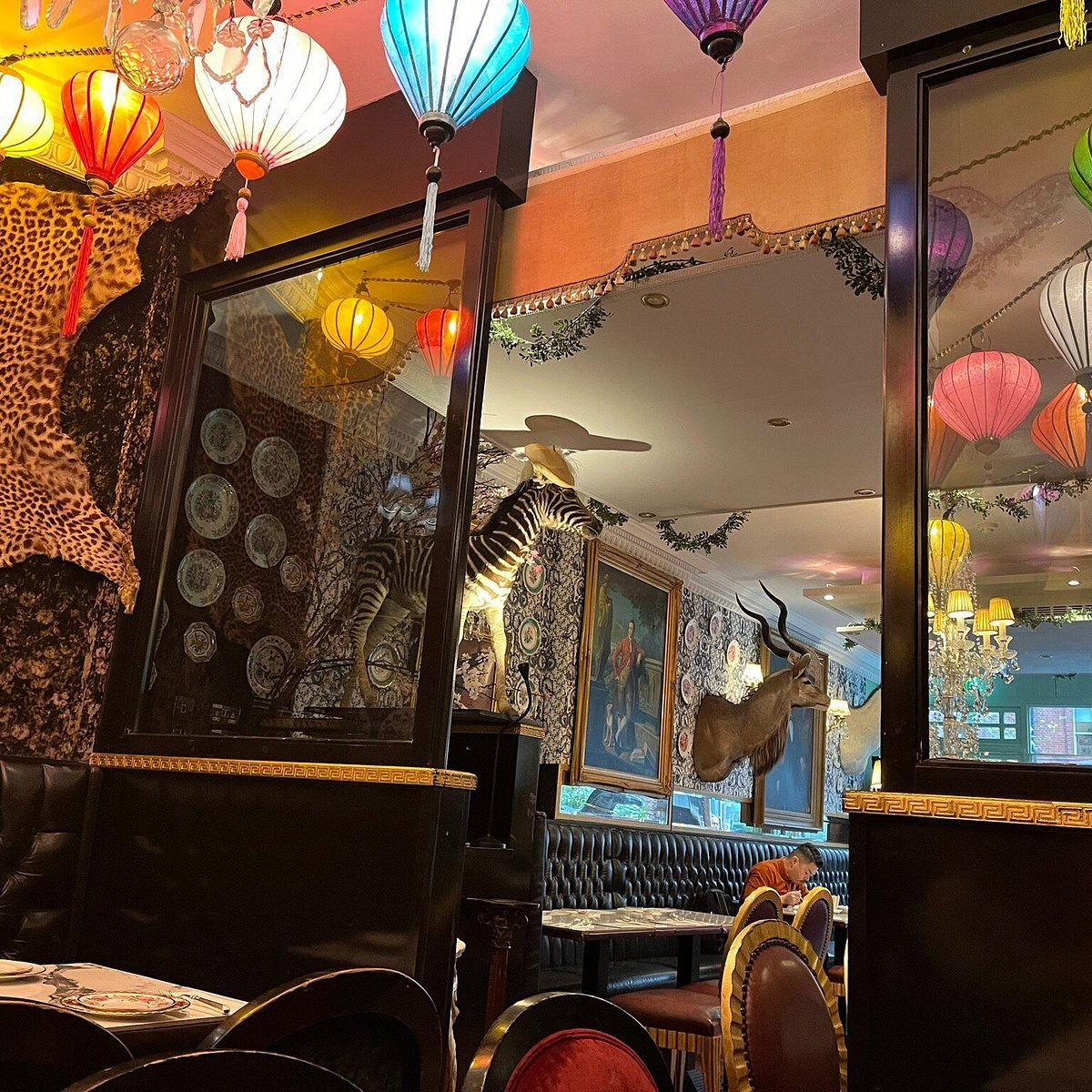 Poppy’s, Restaurant in London