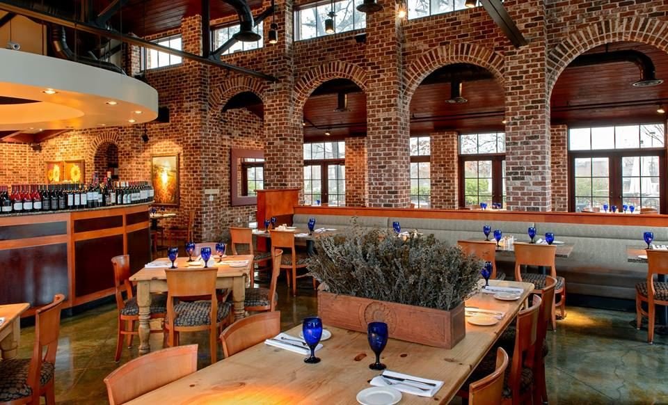 Vinny's on Windward, Restaurant in Alpharetta