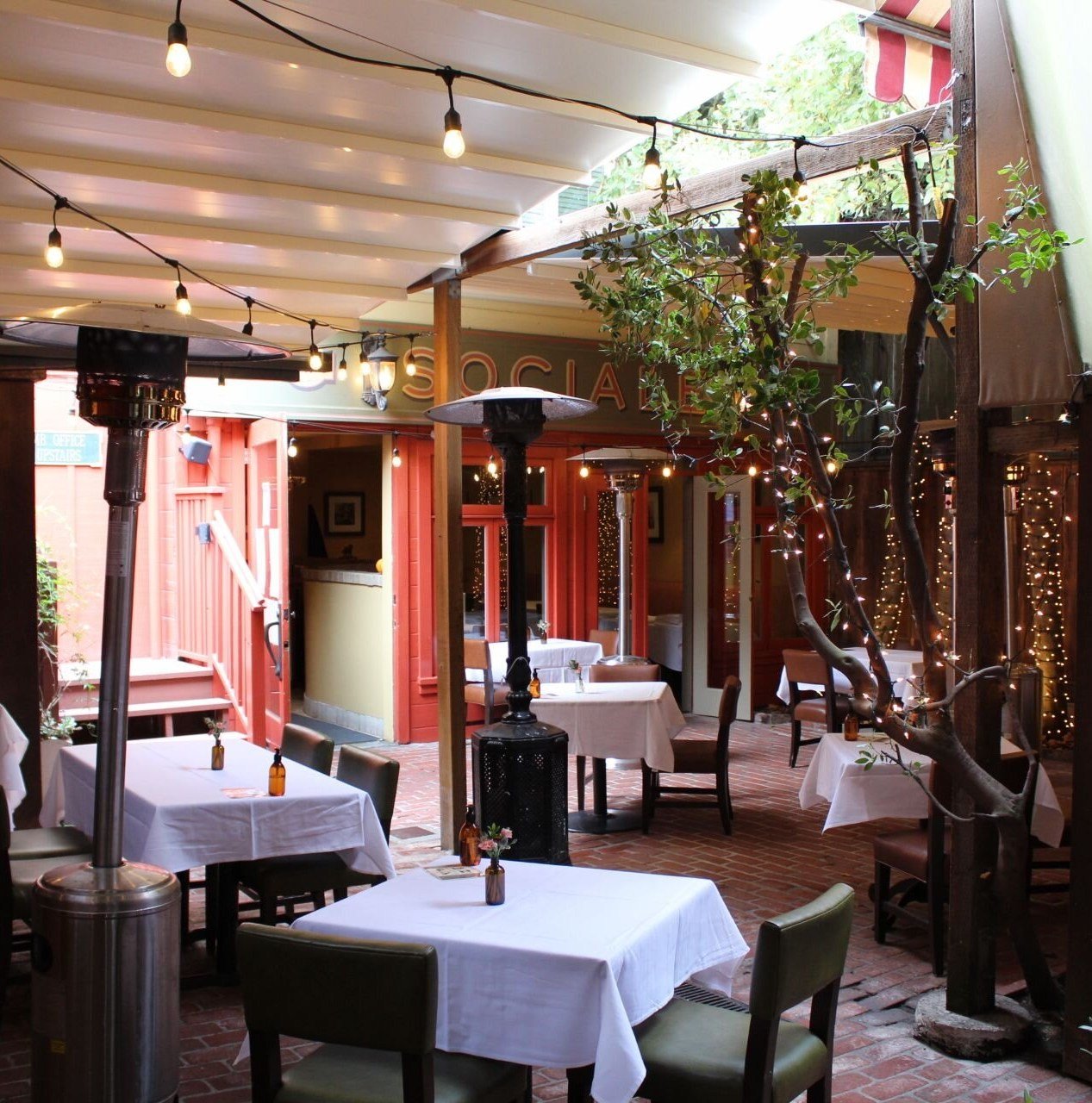 Foghorn Taproom, Restaurant in San Francisco