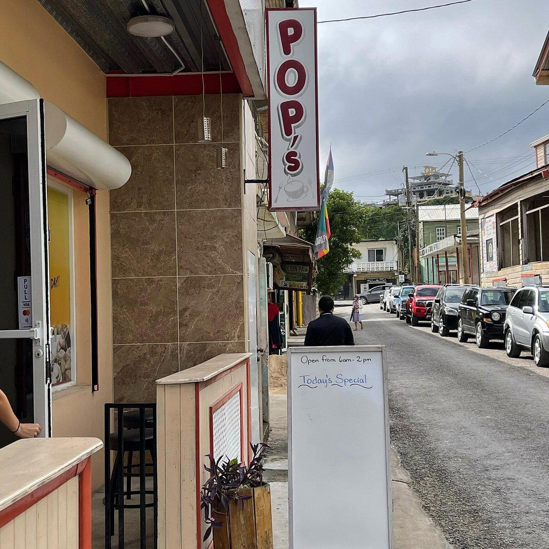 Pop's Restaurant restaurant in San Ignacio