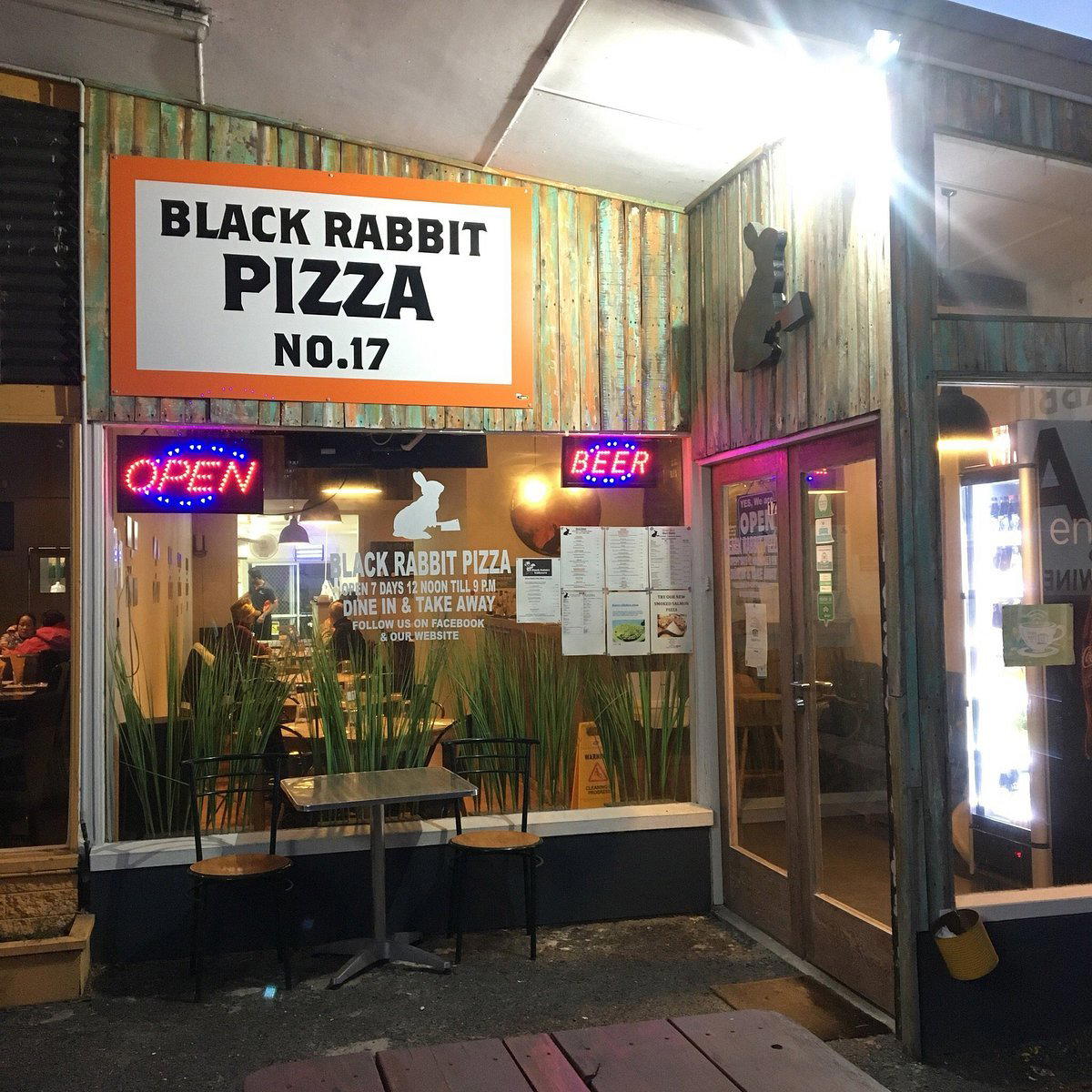 Black Rabbit Pizza restaurant in Kaikoura