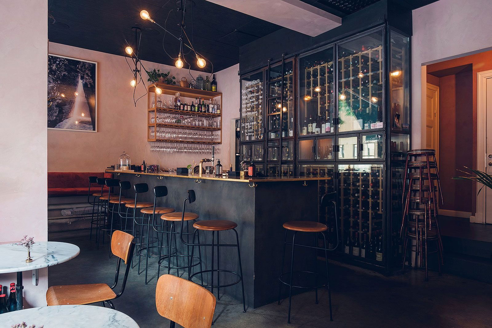 Folii, Bar in Stockholm