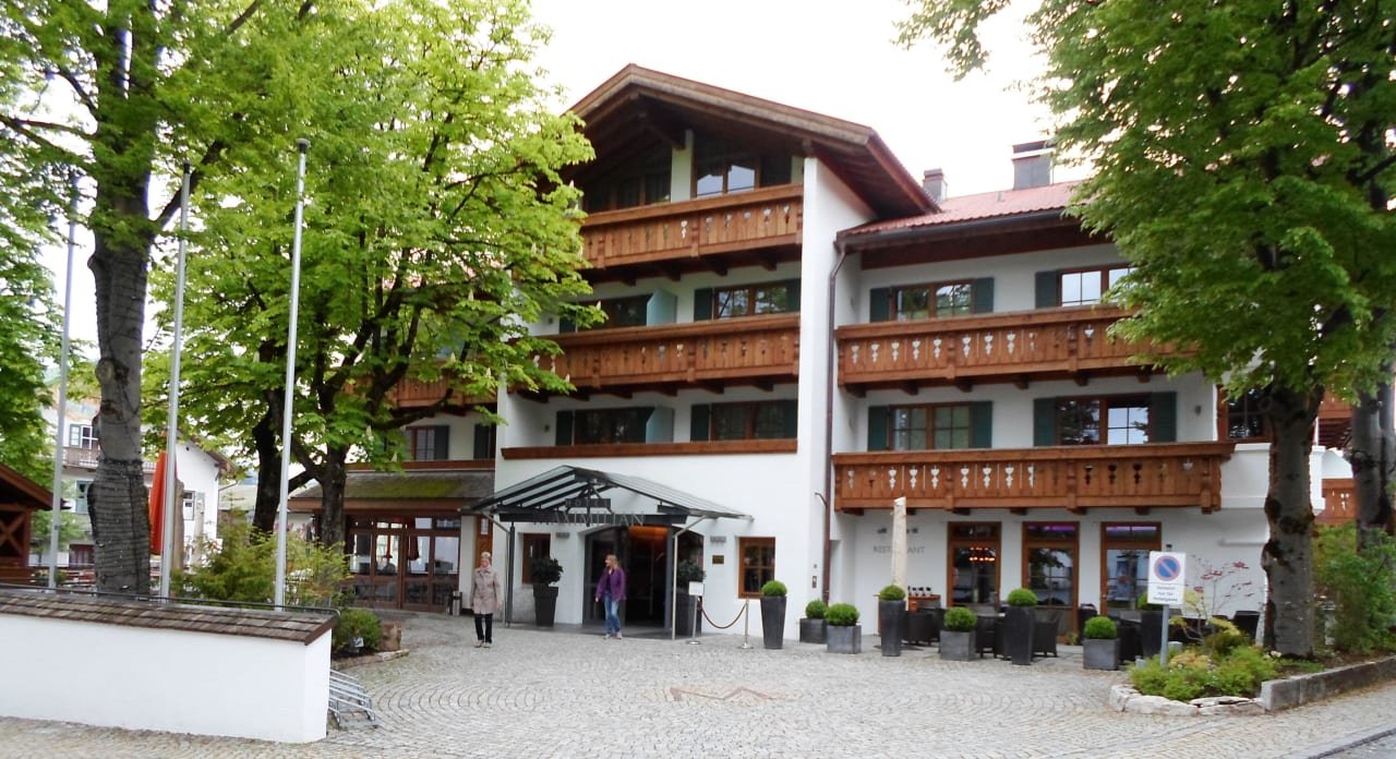 Benedikt's
