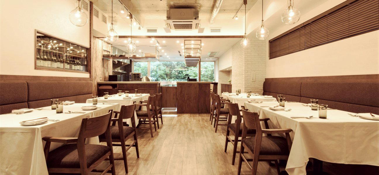 スブリム restaurant in Tokyo, Japan
