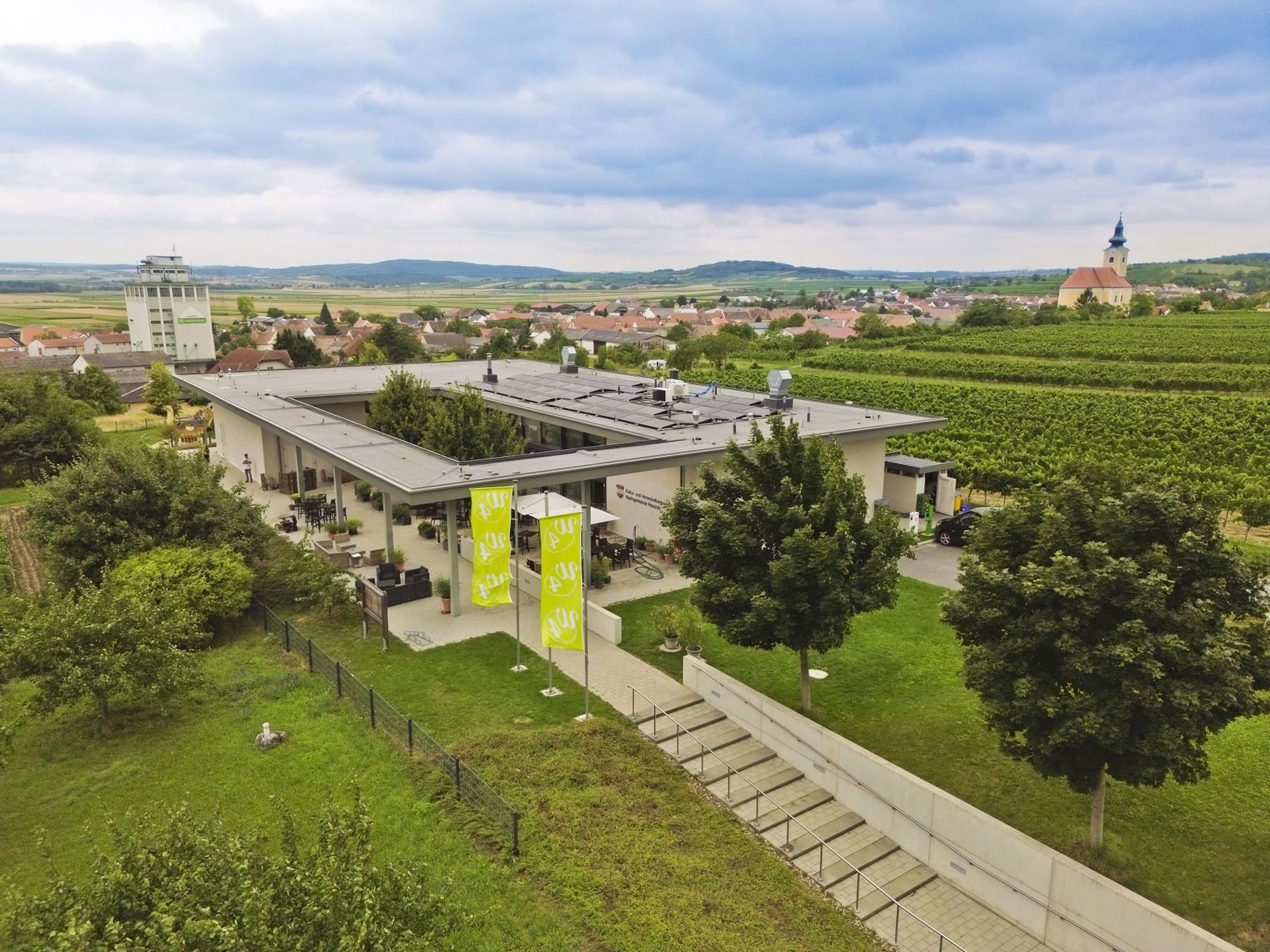 W4 – Wein, Röschitz, Austria