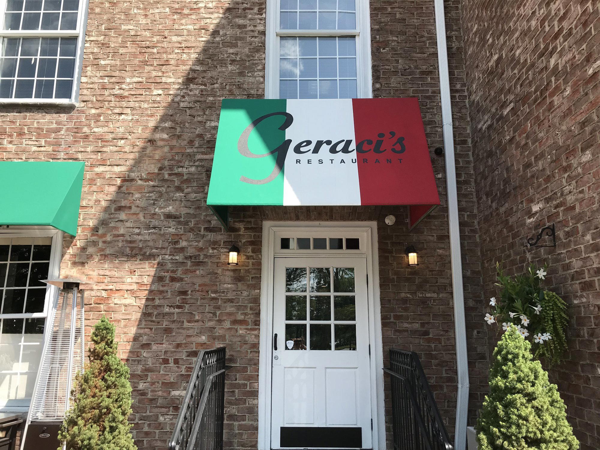 Geraci's restaurant in University Heights, United States