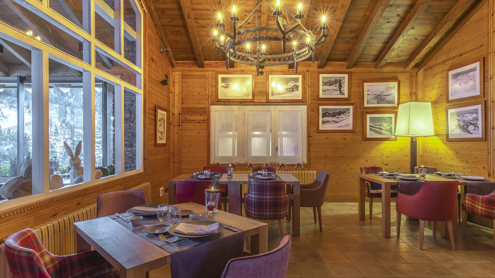 Restaurante Sol i Neu Club Hermitage, Soldeu, Andorra