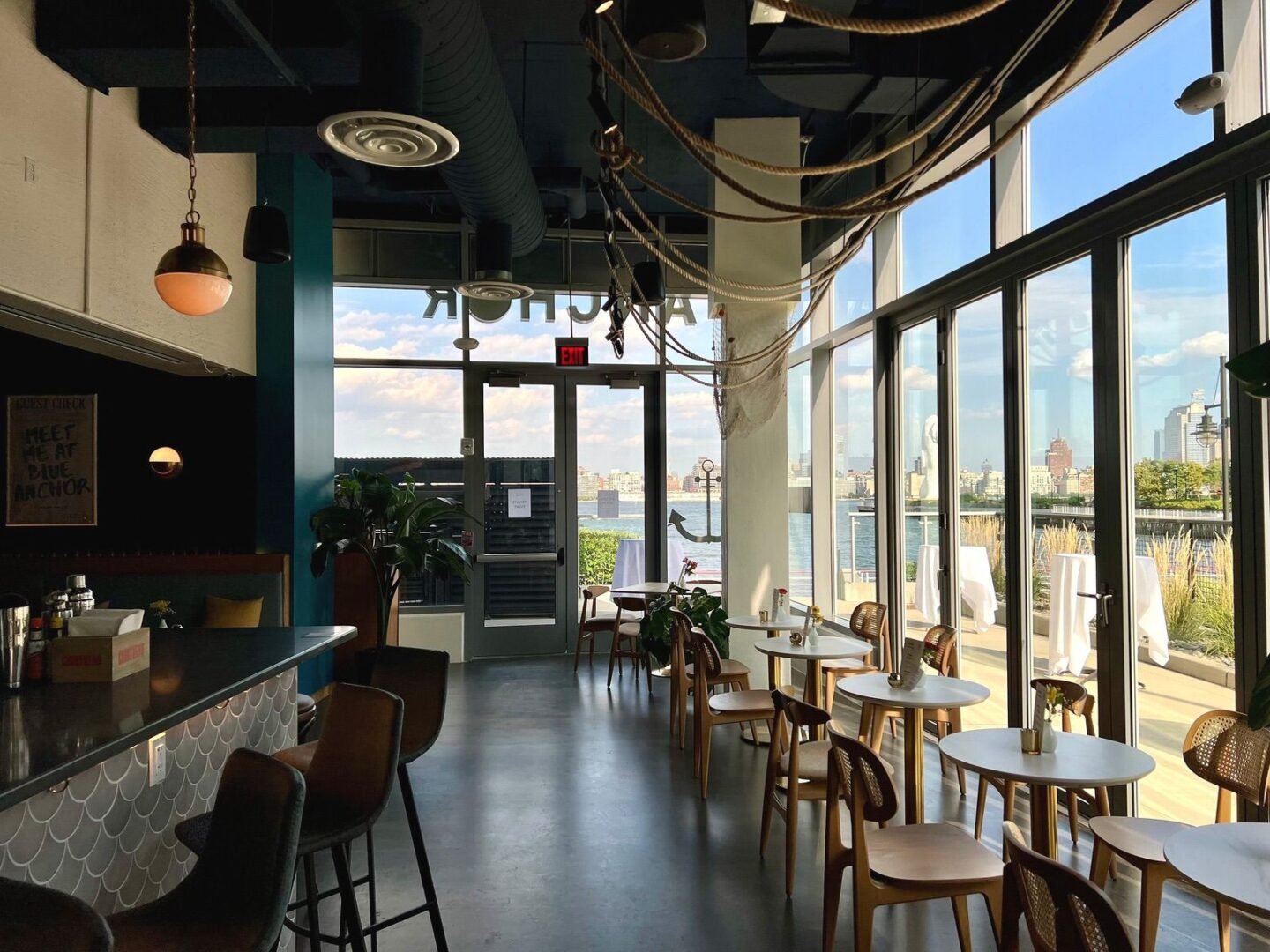 Blue Anchor Bar + Kitchen, Restaurant in Jersey City