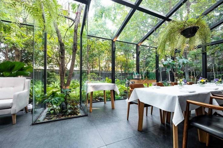 Sühring restaurant in Bangkok