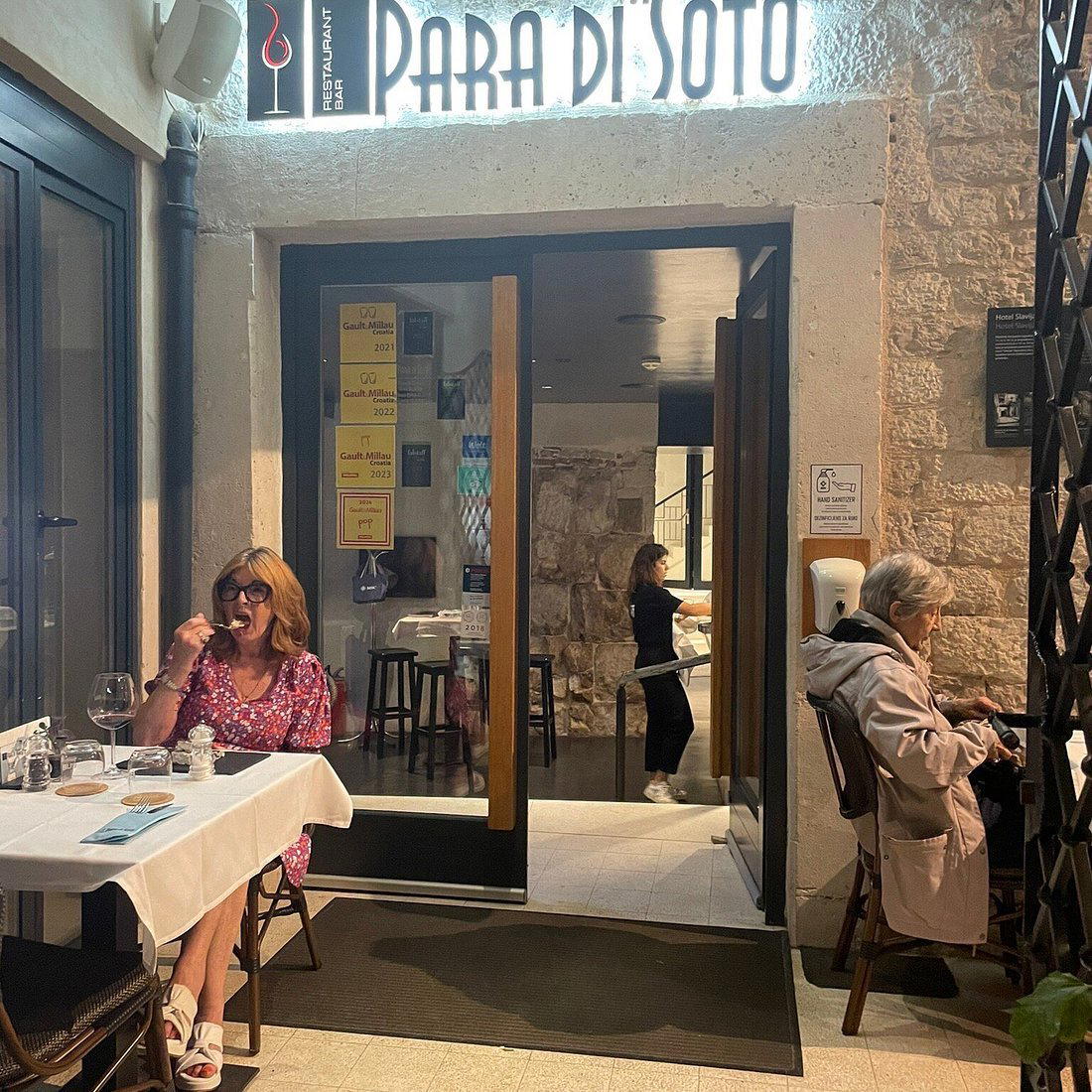 Para di Šoto POP restaurant in Split, Croatia