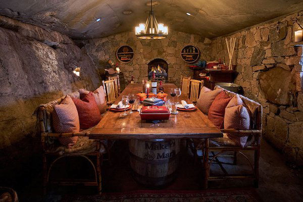Maker’s Mark HOBBIT HOUSES™, Restaurant in Richmond