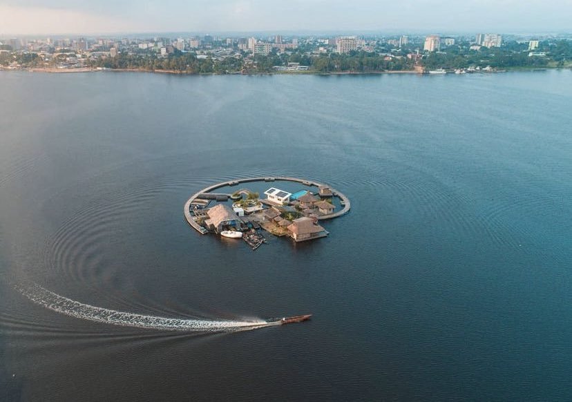 L’Île Flottante