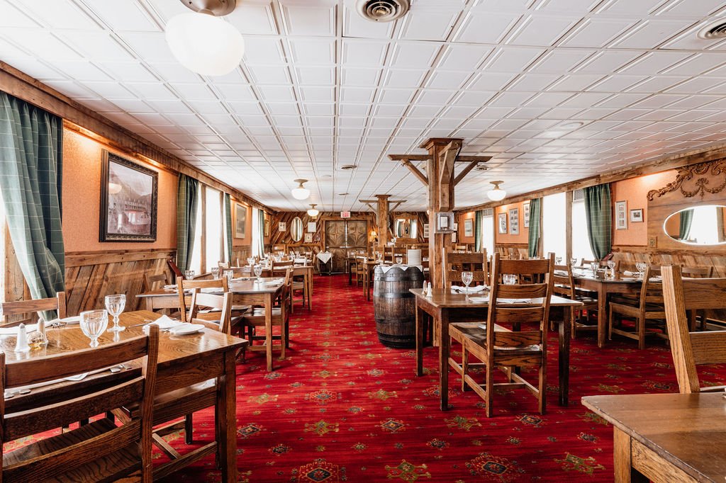 The Tasting Room at Chico Hot Springs Resort & Day Spa