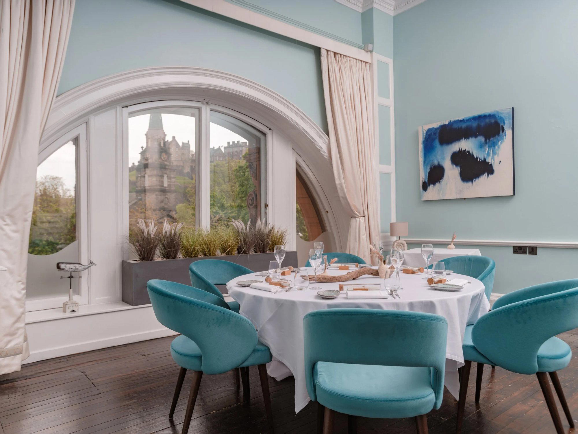 1925 at The Pompadour restaurant in Edinburgh, United Kingdom