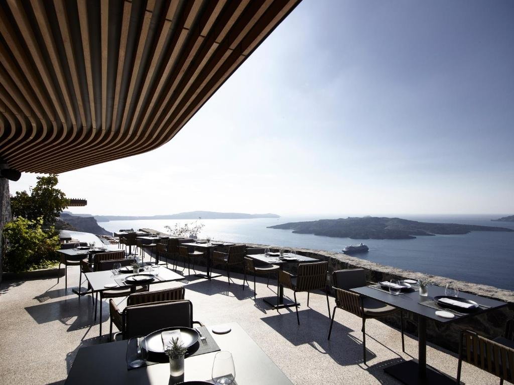 Villa Bordeaux Santorini, Restaurant in Thira Municipality