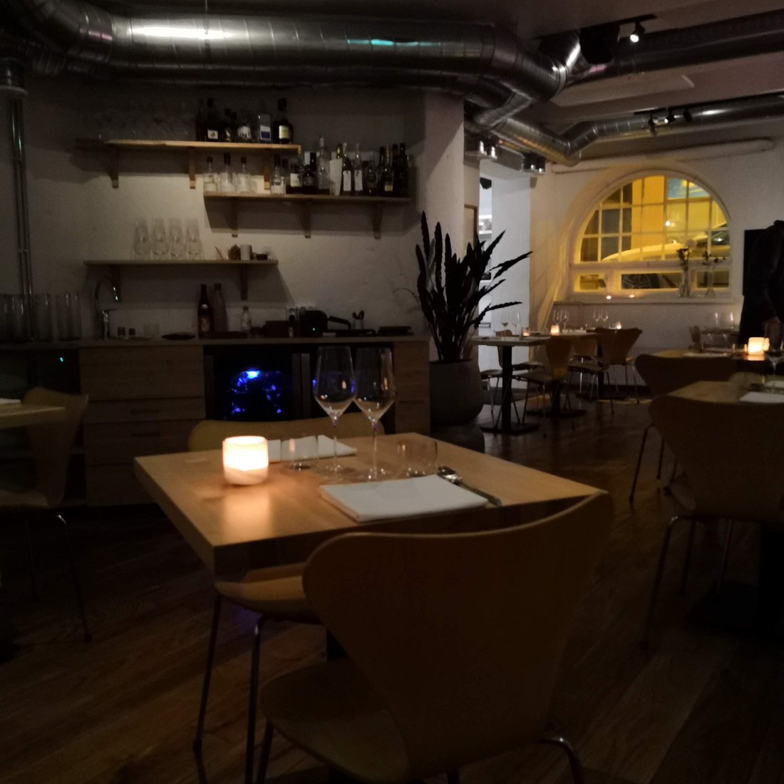 Inari, Restaurant in Helsinki