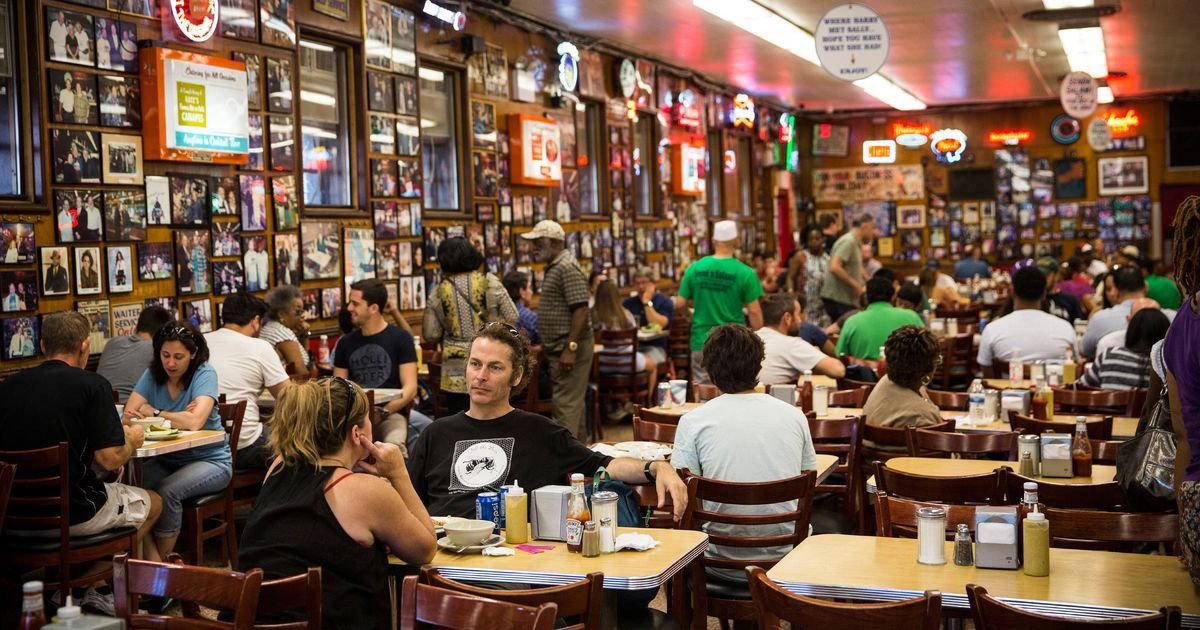Delicatessen restaurant in New York City, United States