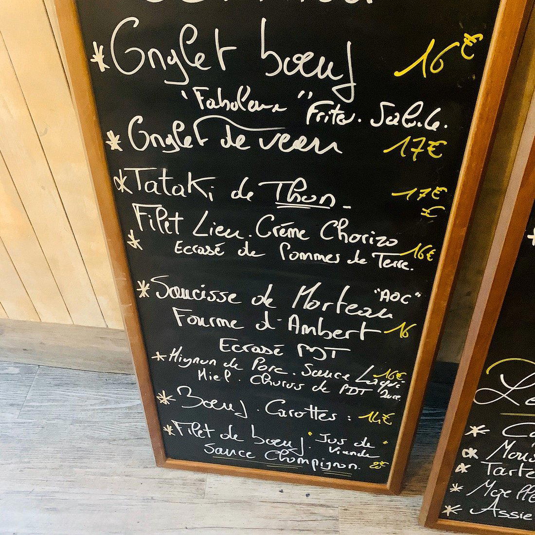 Le Jaja restaurant in Tours, France