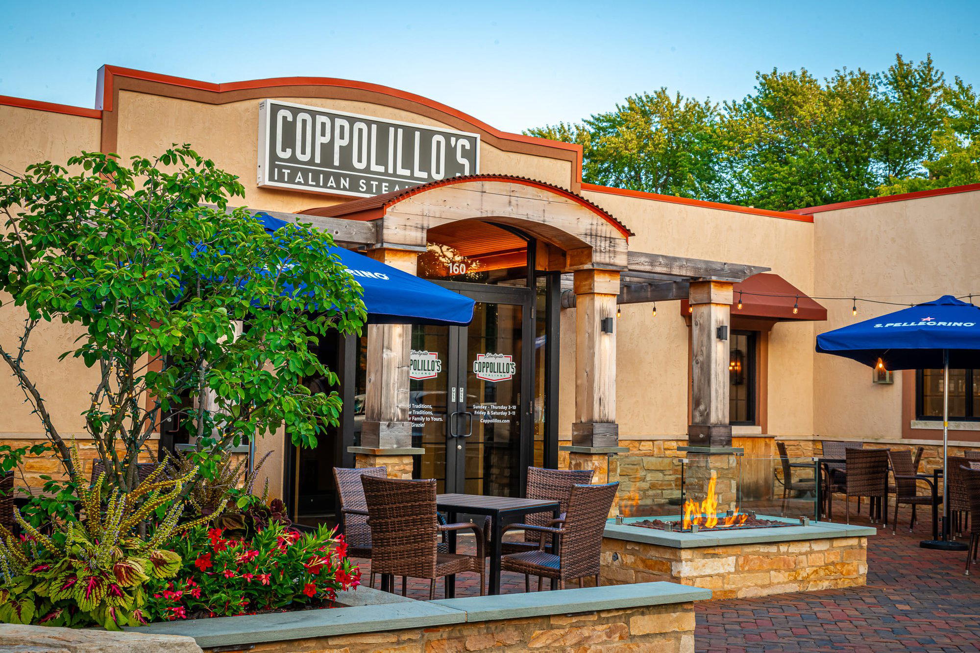 Coppolillo's Italian Steakhouse - Libertyville restaurant in Libertyville