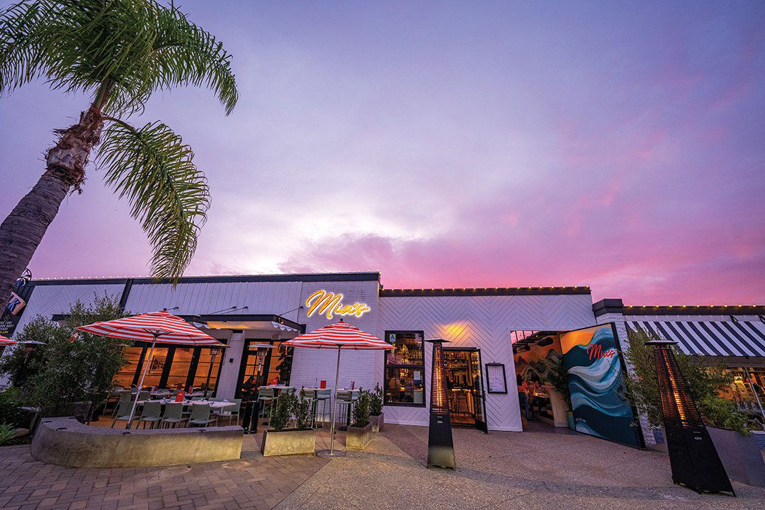 Mia's, Restaurant in Solana Beach