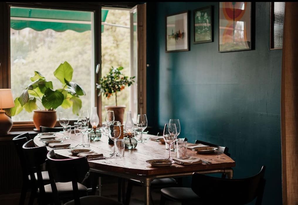 Sardin, Restaurant in Solna