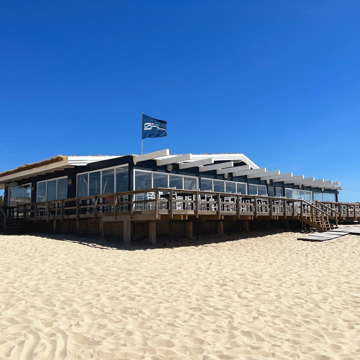 Casa Na Praia, Restaurant in Carvalhal