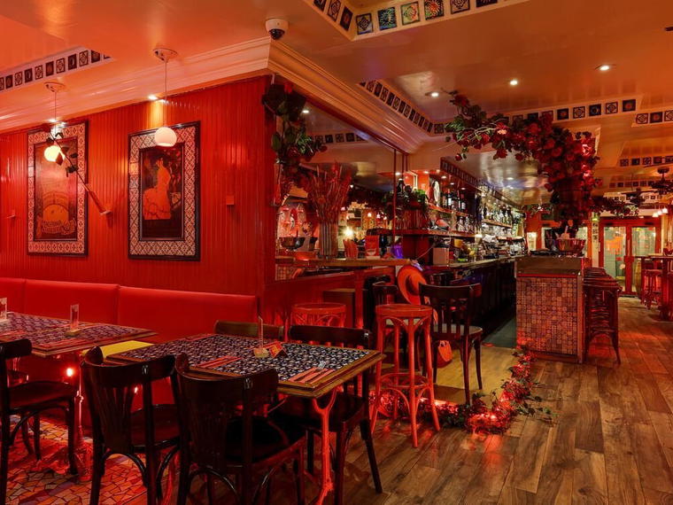 Les Piétons, Paris, France