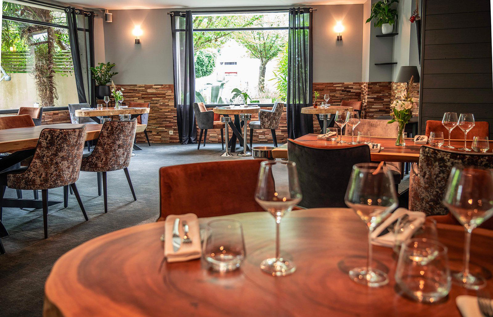 Roselières restaurant in Saujon, France