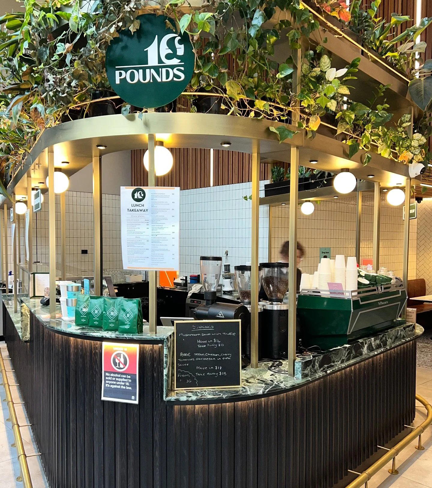 10 Pounds restaurant in Sydney, Australia